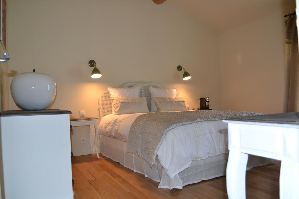 Mas A L'Improviste Bed & Breakfast Maillane ภายนอก รูปภาพ